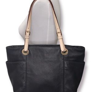 Michael Kors Jet Set tote